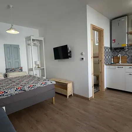 Tisza-tavi Nyaralosziget - Just A Few Steps From The Peaceful Shores Of Tisza Apartmán *