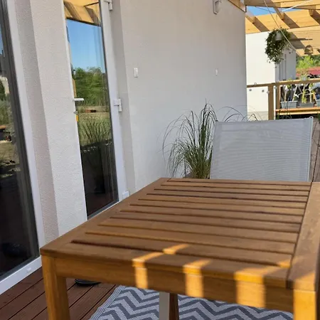 Tisza-tavi Nyaralosziget - Just A Few Steps From The Peaceful Shores Of Tisza Apartmán